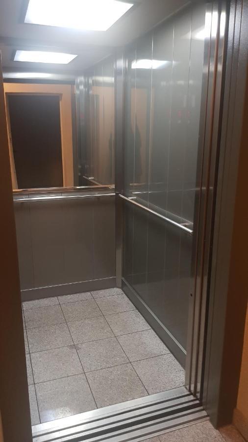 S & F Zagreb Apartman Extérieur photo